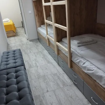 странската изба град *